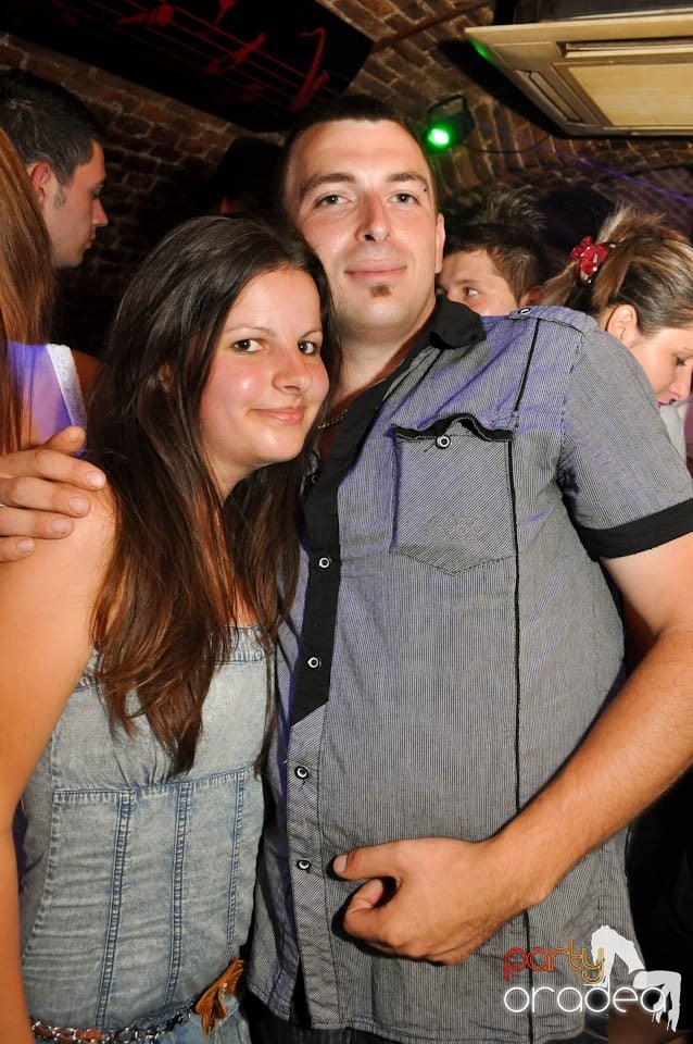 DJ Prody & Caveman in the Mix @ Escape, 