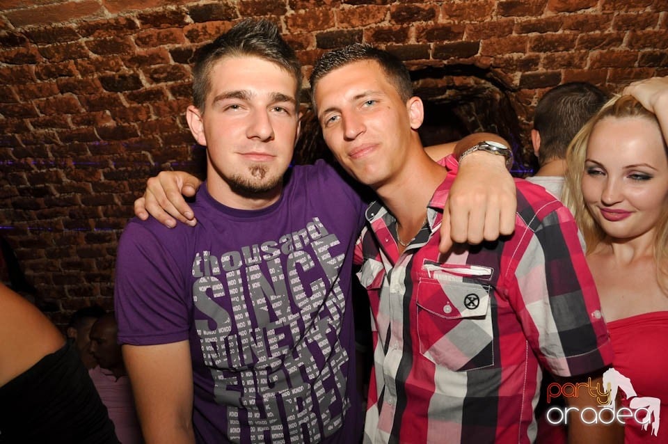 DJ Prody & Caveman in the Mix @ Escape, 