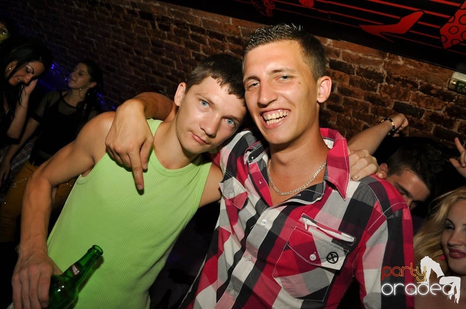 DJ Prody & Caveman in the Mix @ Escape, 