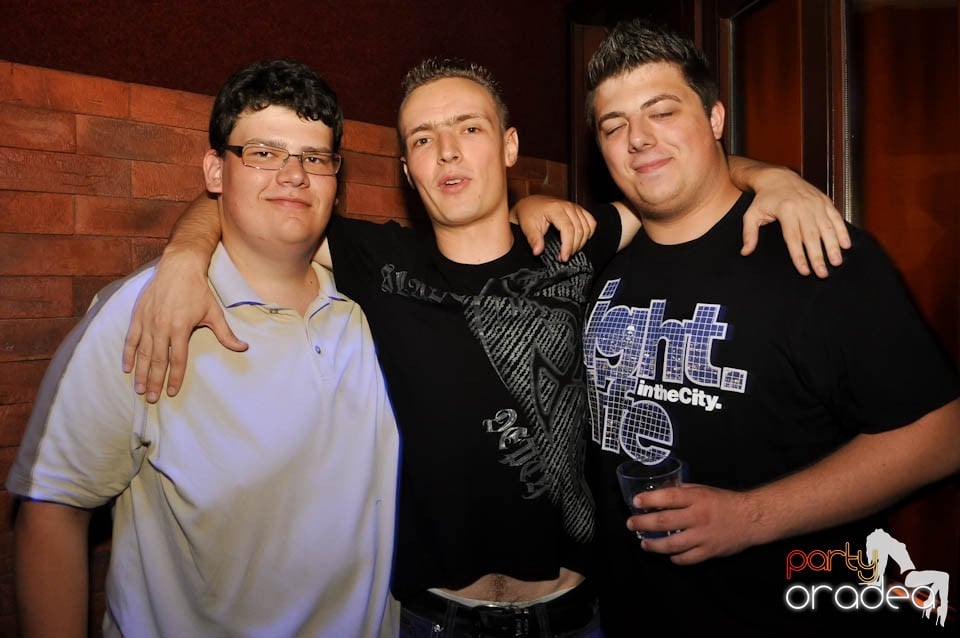 DJ Prody & Caveman in the Mix @ Escape, 