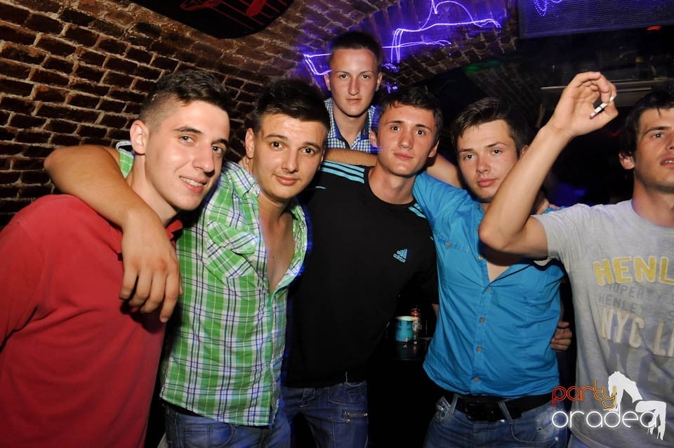 DJ Prody & Caveman in the Mix @ Escape, 