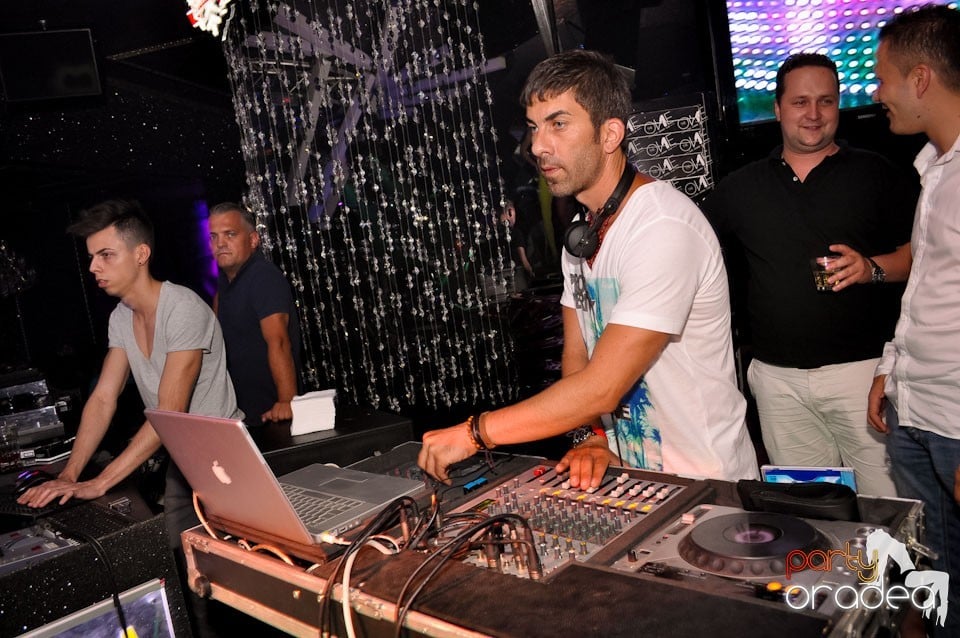 DJ Project @ The One, 