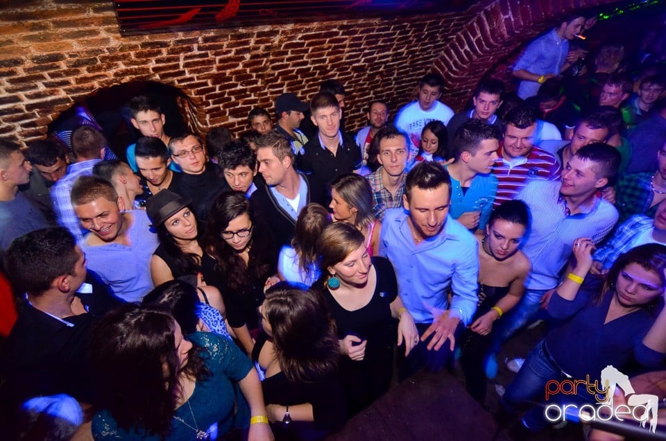 DJ Szatmári & Jucus în Club Escape, 