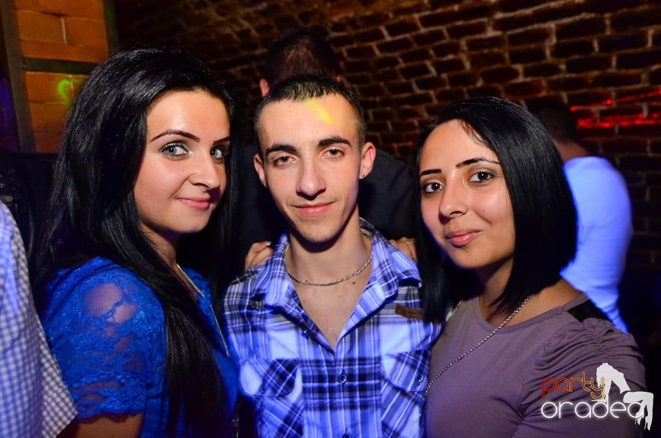 DJ Szatmári & Jucus în Club Escape, 