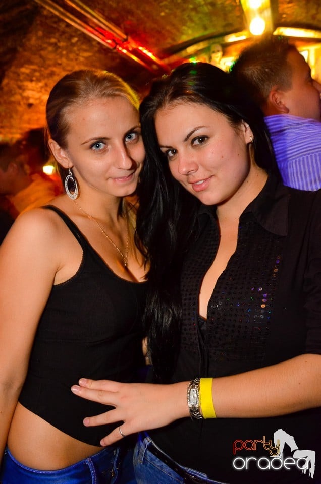 DJ Szatmári & Jucus în Club Escape, 