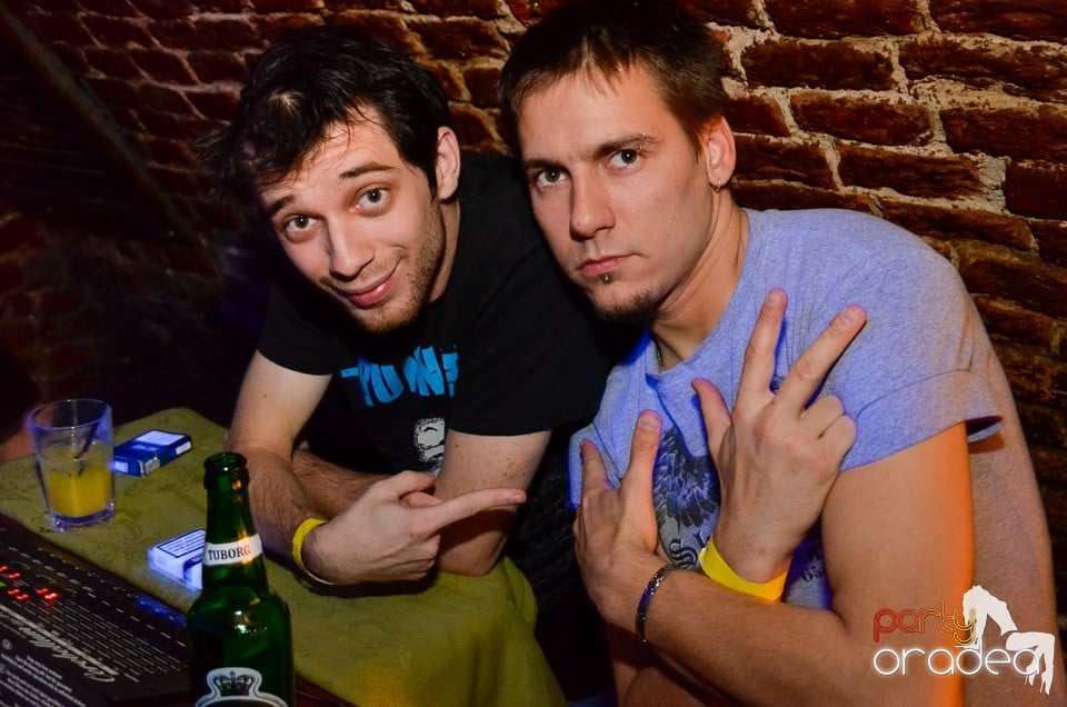 DJ Szatmári & Jucus în Club Escape, 