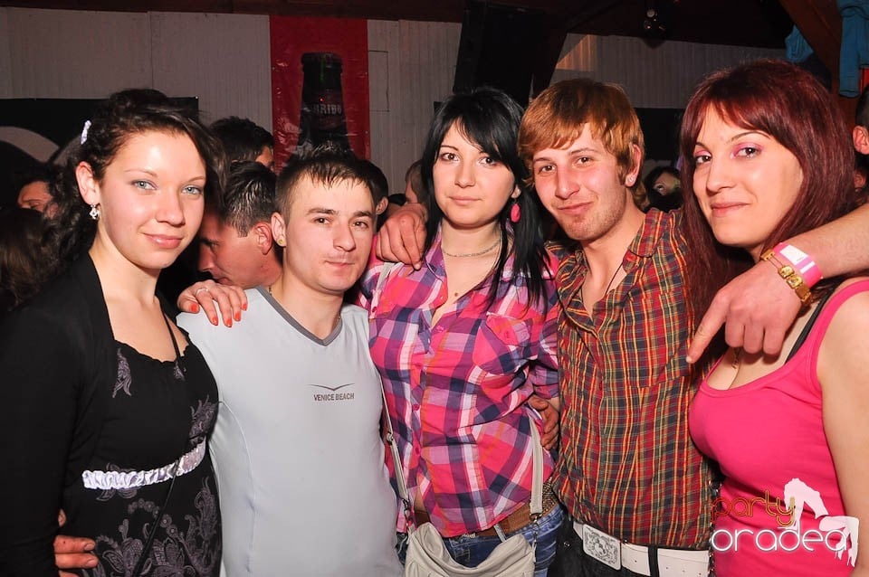 DJ Szatmári & Jucus în Disco Faház, 