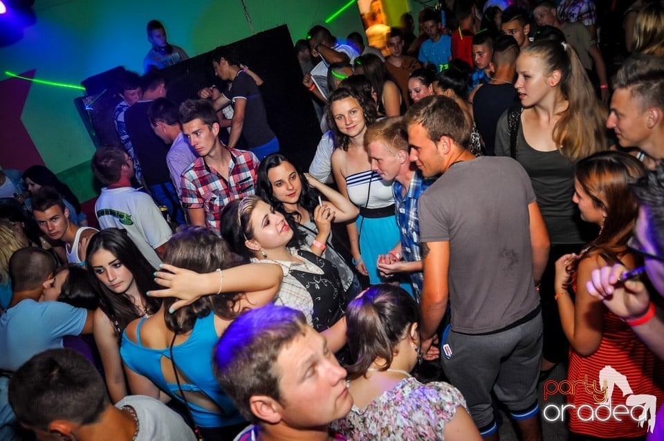 Dj Szatmari & Jucus, Royal Party House