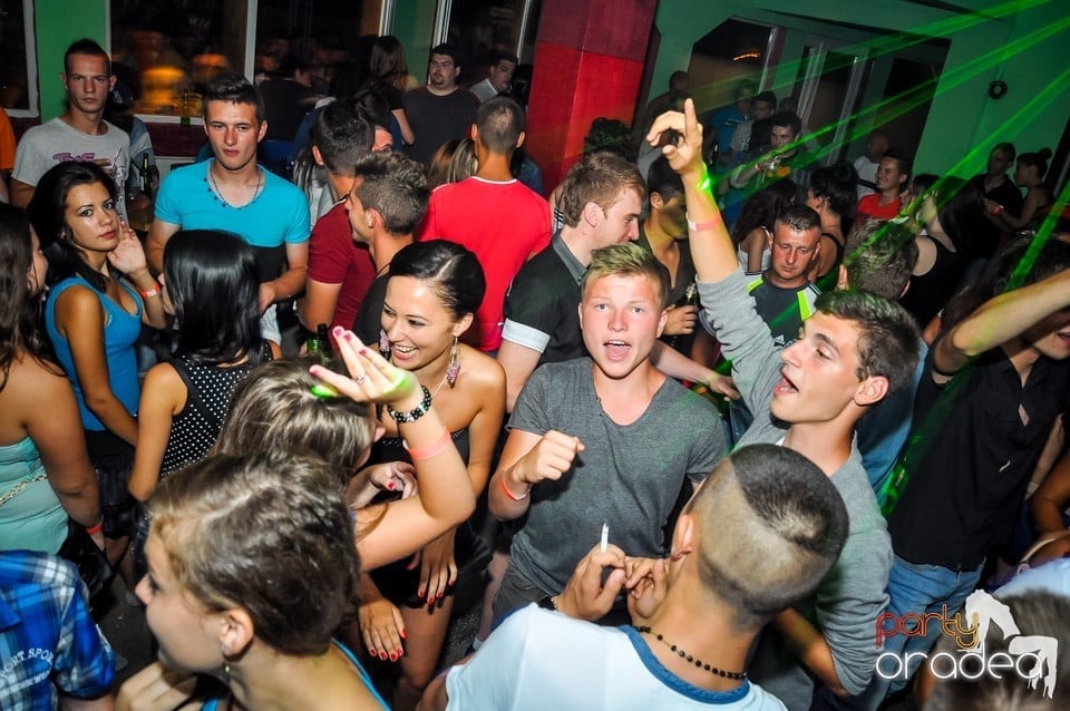 Dj Szatmari & Jucus, Royal Party House