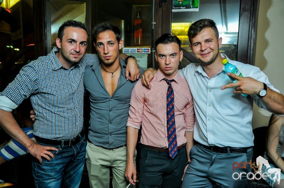 Downtown - Friday Party, 