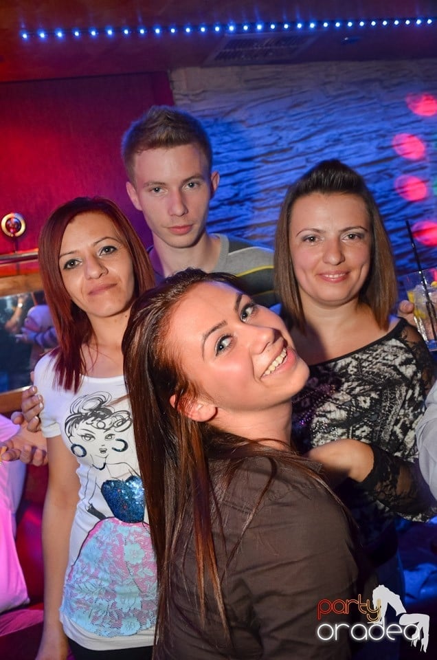 Downtown, sâmbătă noaptea, 