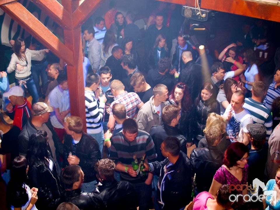 Easter Party în Disco Faház, 