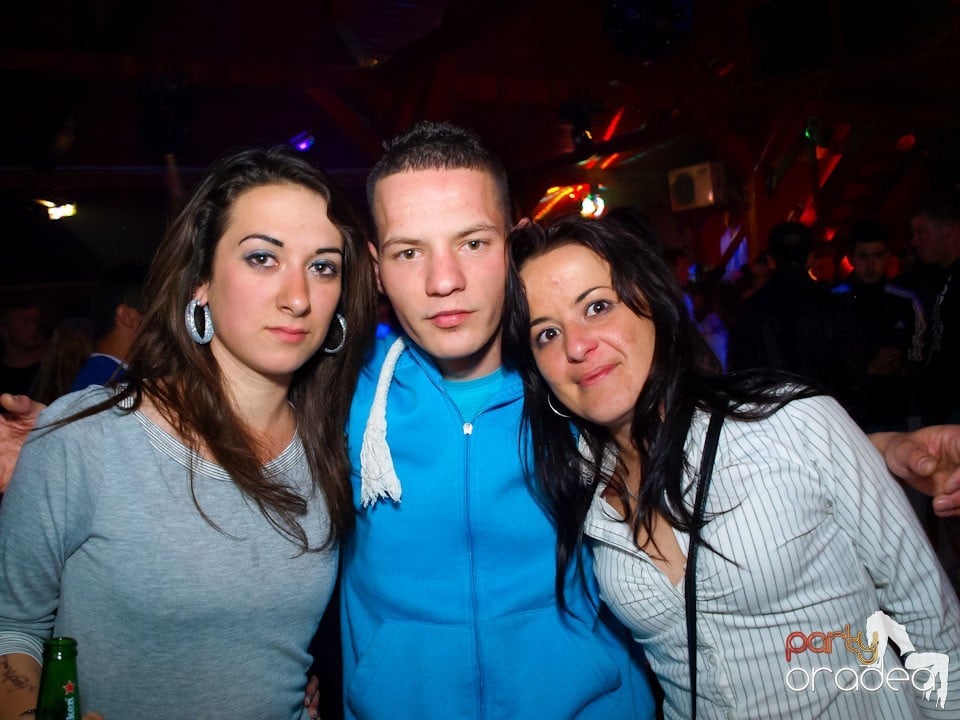 Easter Party în Disco Faház, 