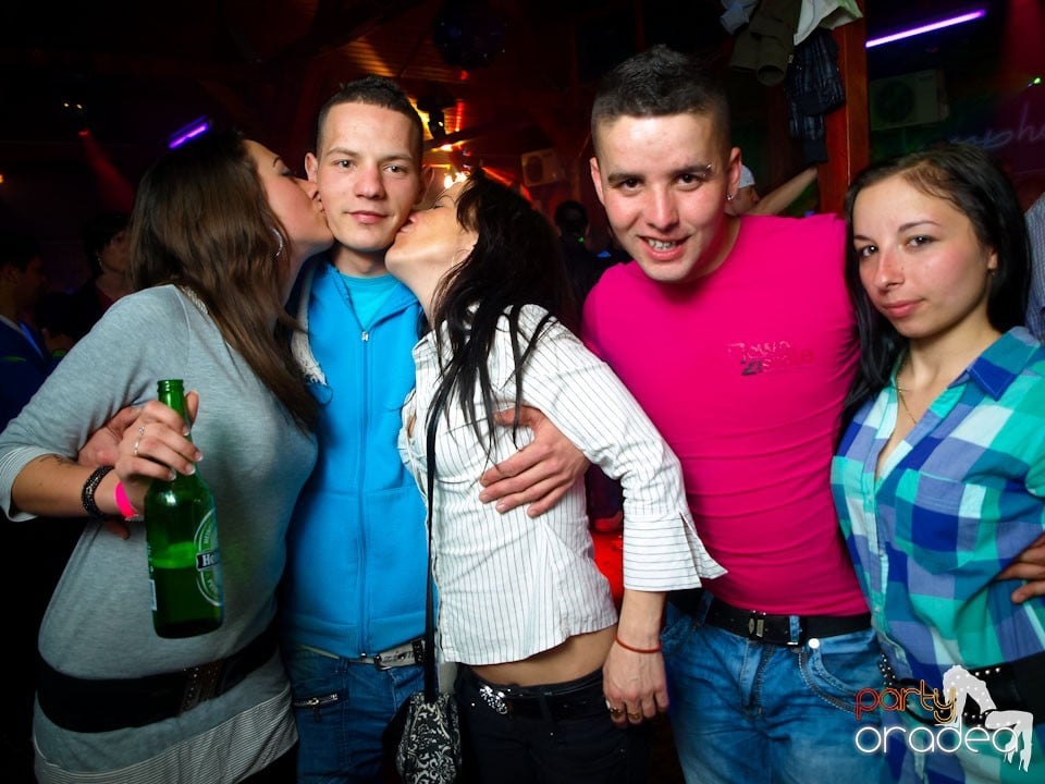 Easter Party în Disco Faház, 