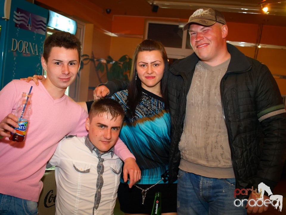 Easter Party în Disco Faház, 
