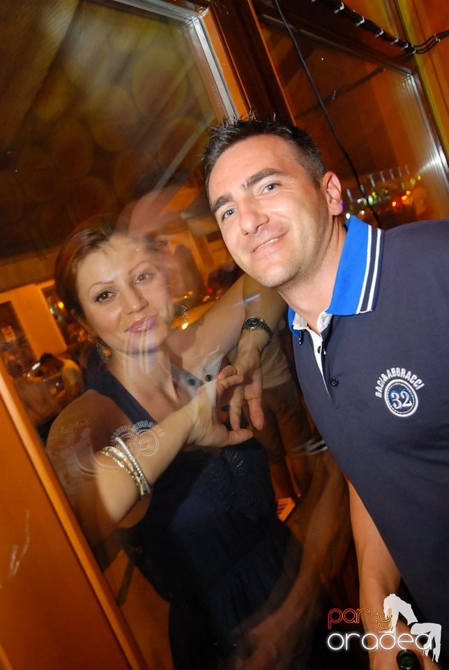 Electro for the Weekend în Juice, Juice