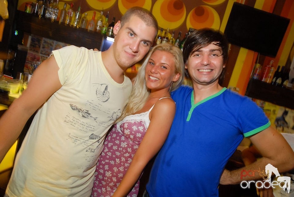 Electro for the Weekend în Juice, Juice