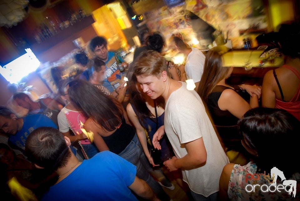 Electro for the Weekend în Juice, Juice