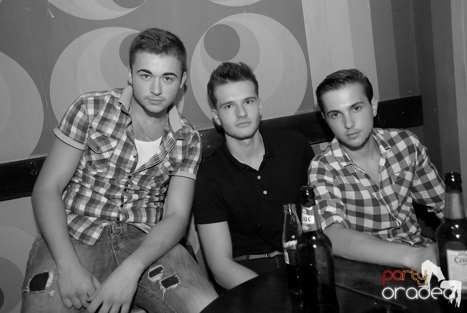 Electro for the Weekend în Juice, Juice