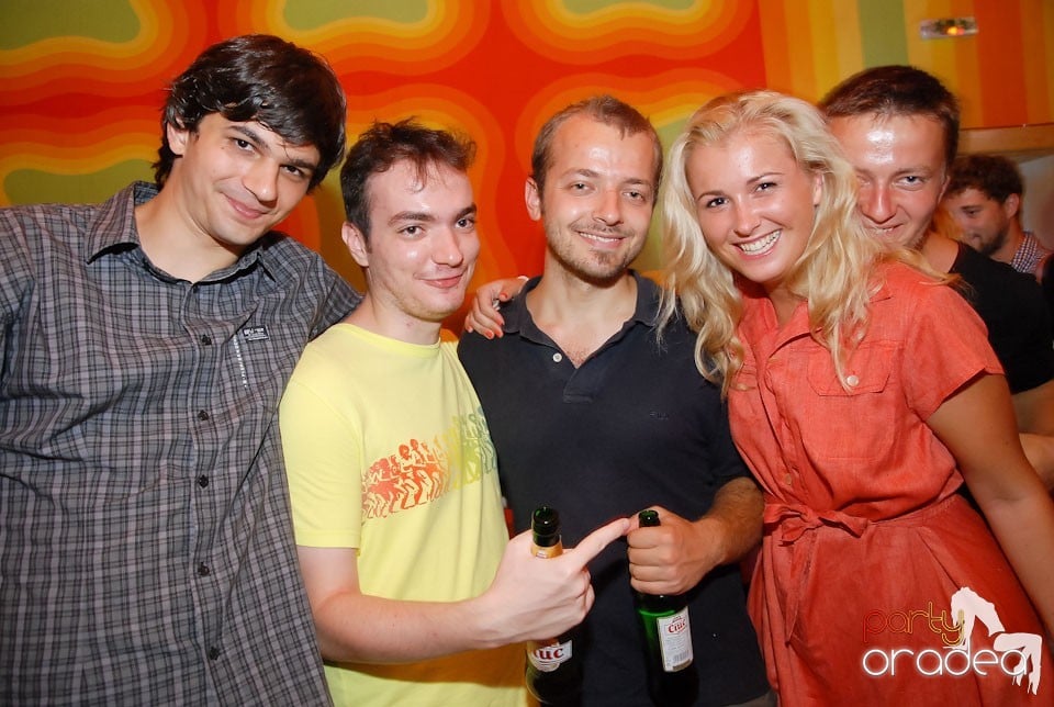 Electro for the Weekend în Juice, Juice