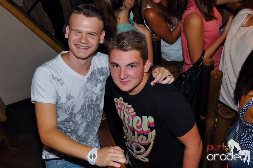 Electro Nights v2.0 în Zulu Caffe, Zulu Caffe