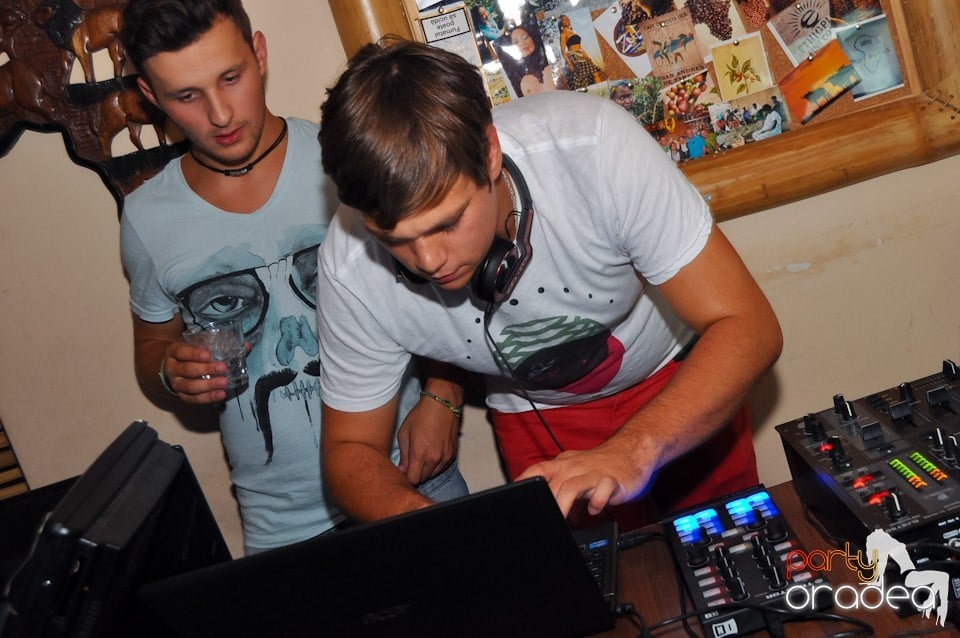 Electro Nights v2.0 în Zulu Caffe, Zulu Caffe