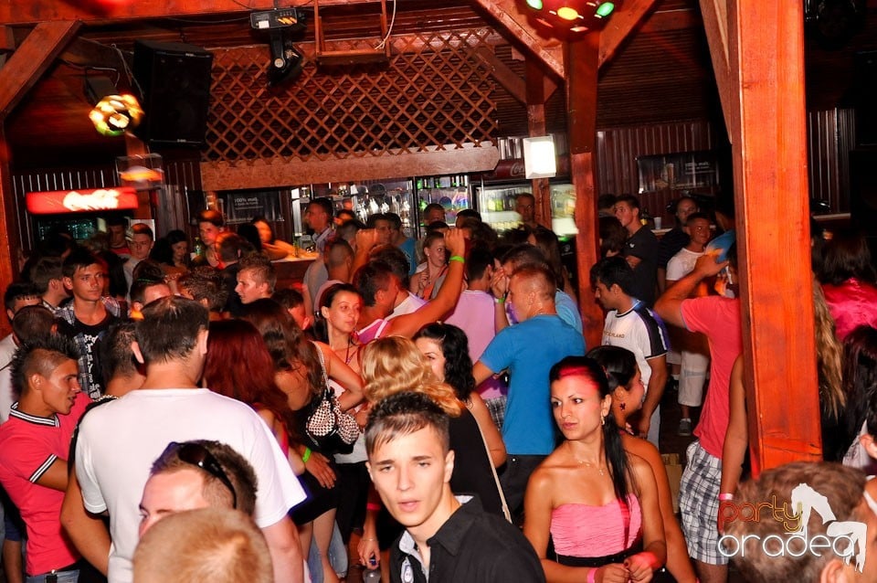 Endless Party în Disco Faház, 