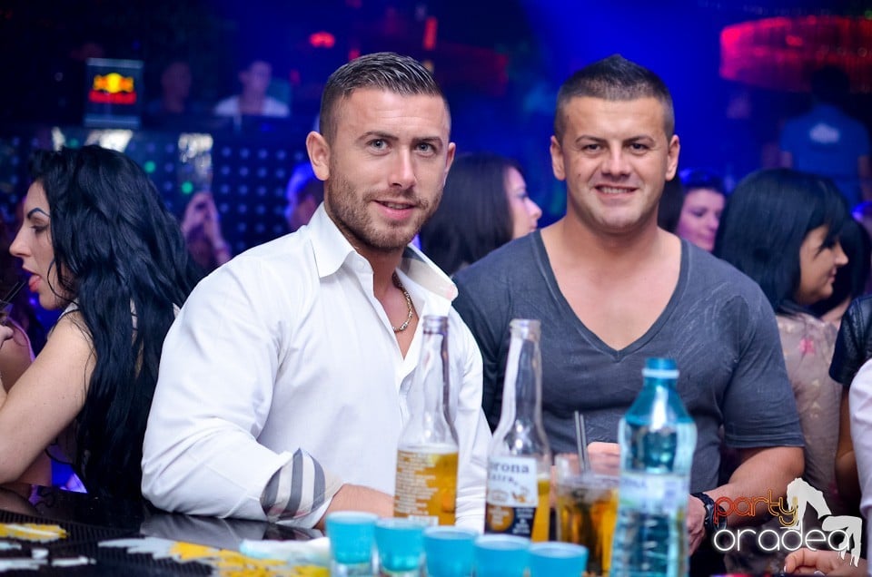 Erotique Burlesque @ The One, 