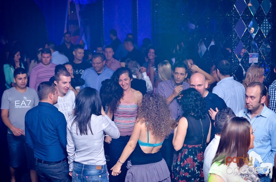 Erotique Burlesque @ The One, 