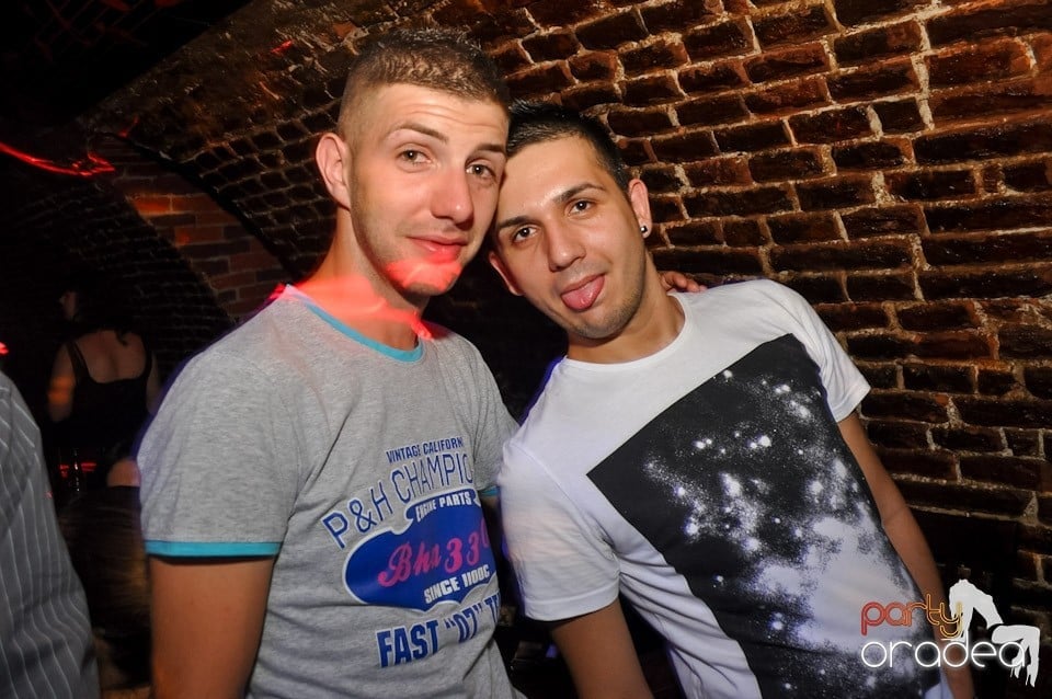 Escape: Carlsberg Summer Party sâmbătă, 