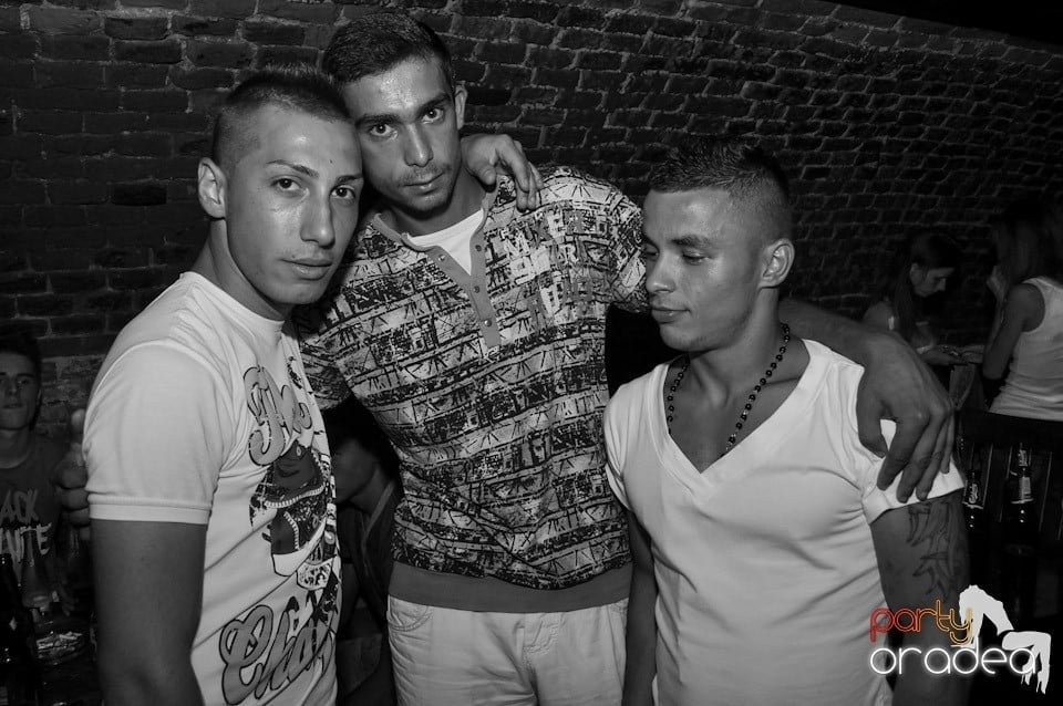 Escape: Carlsberg Summer Party sâmbătă, 