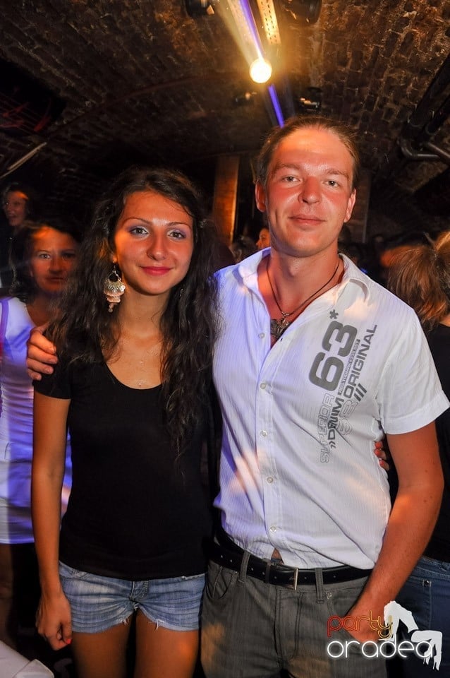 Escape: Carlsberg Summer Party sâmbătă, 