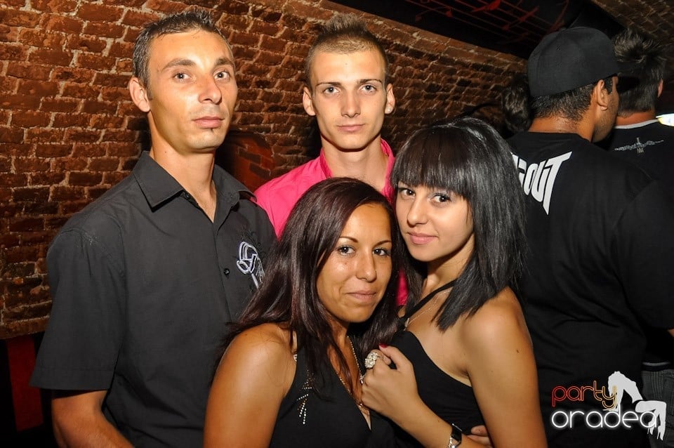 Escape: Carlsberg Summer Party sâmbătă, 