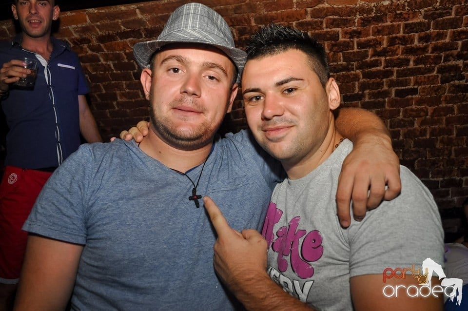 Escape: Carlsberg Summer Party sâmbătă, 