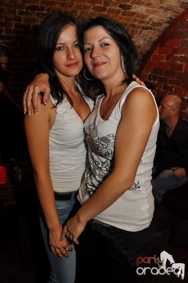 Escape: Carlsberg Summer Party sâmbătă, 