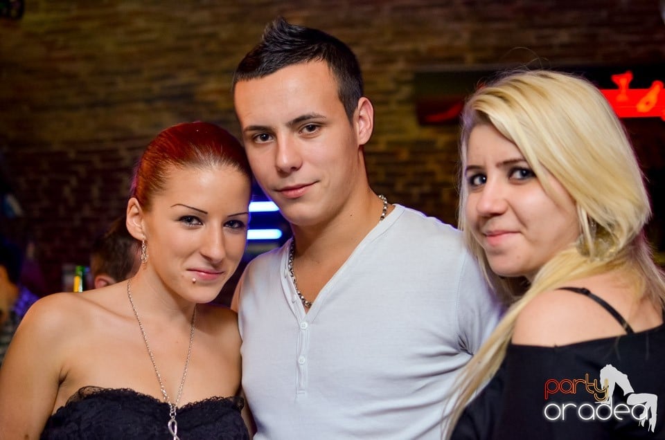 Escape Club Party cu DJ Mihy, 