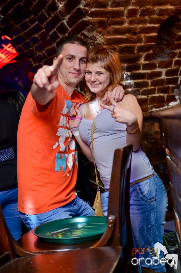 Escape Club Party cu DJ Mihy, 