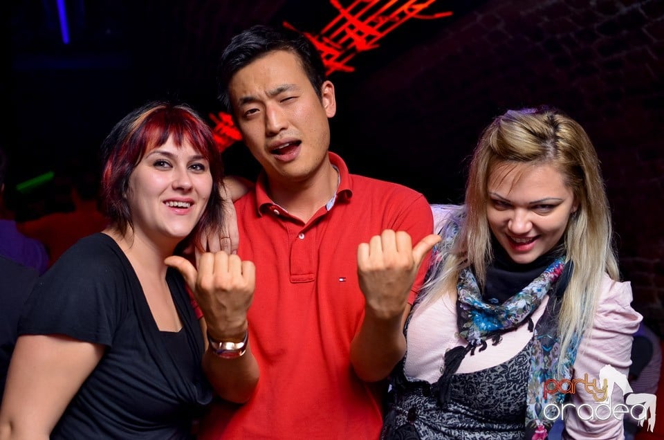 Escape Club Party cu DJ Mihy, 