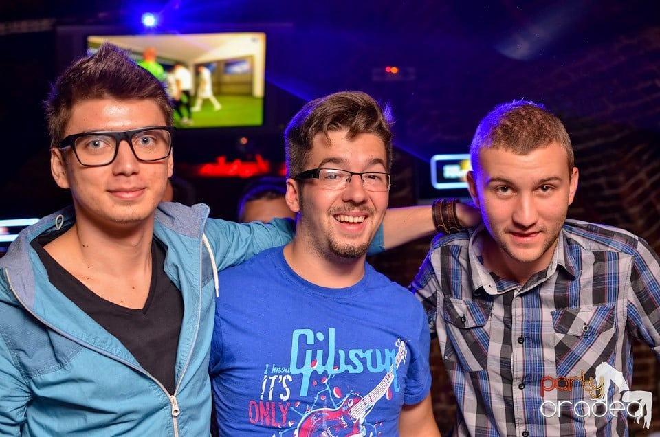 Escape Club: Party in the Night, 