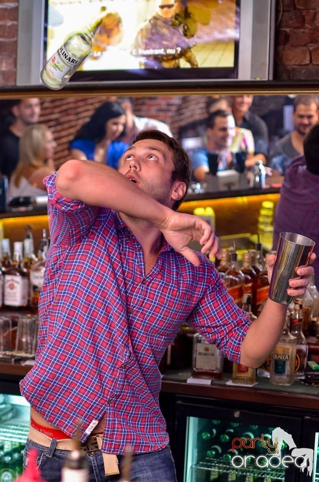 Escape Club: Party in the Night, 