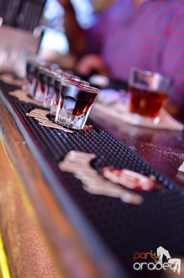 Escape Club: Party in the Night, 