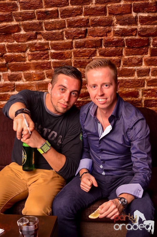 Escape Club: Party in the Night, 