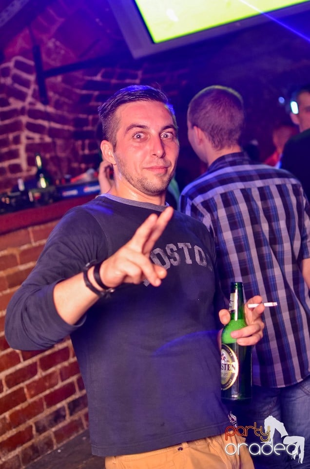 Escape Club: Party in the Night, 