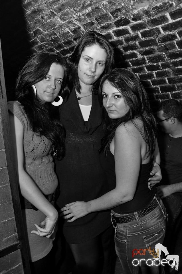 Escape Club - Party Time!, 