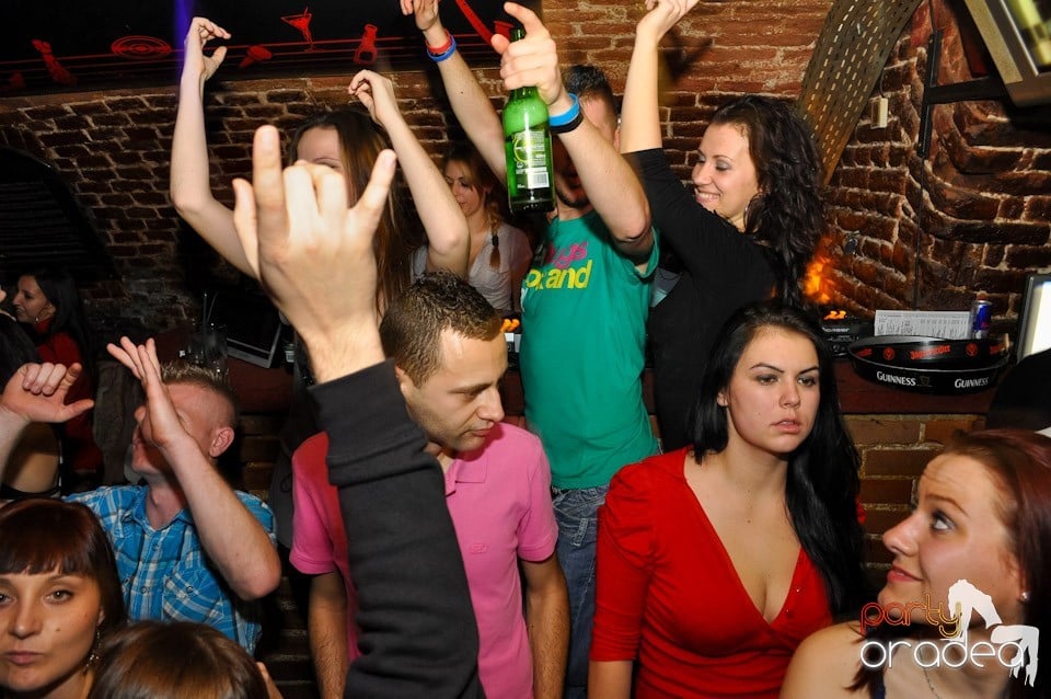 Escape Club - Party Time!, 