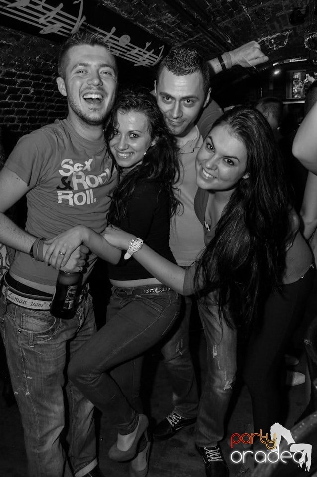 Escape Club - Party Time!, 