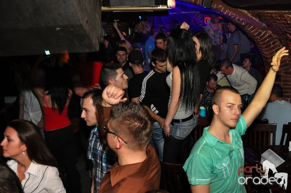 Escape Club - Party Time!, 