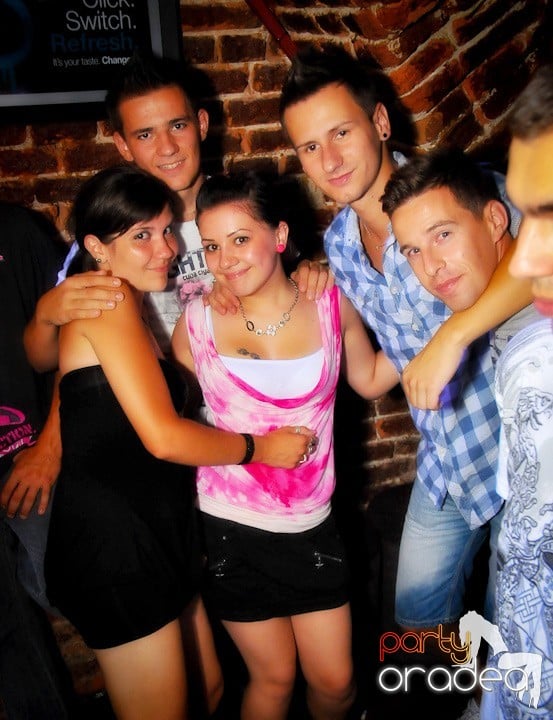 Escape Club zi de zi, 