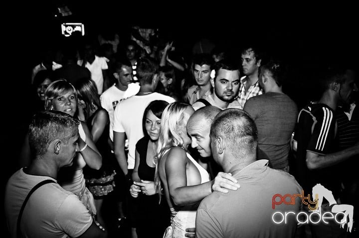 Escape Club zi de zi, 