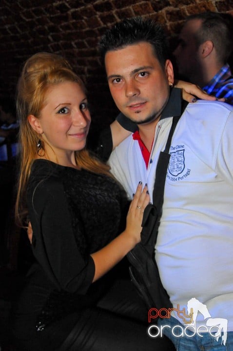 Escape Club zi de zi, 